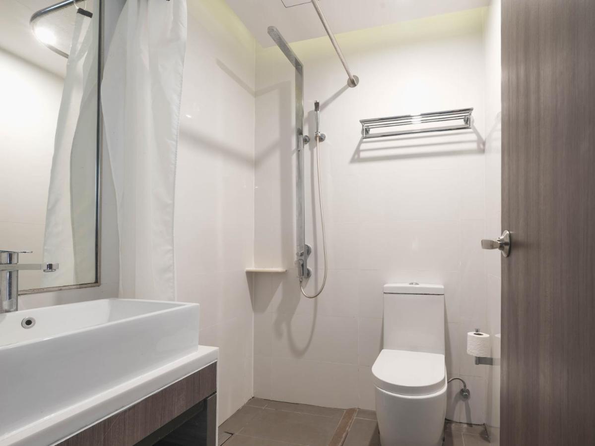 Amrise Hotel Kitchener Singapore Exterior photo