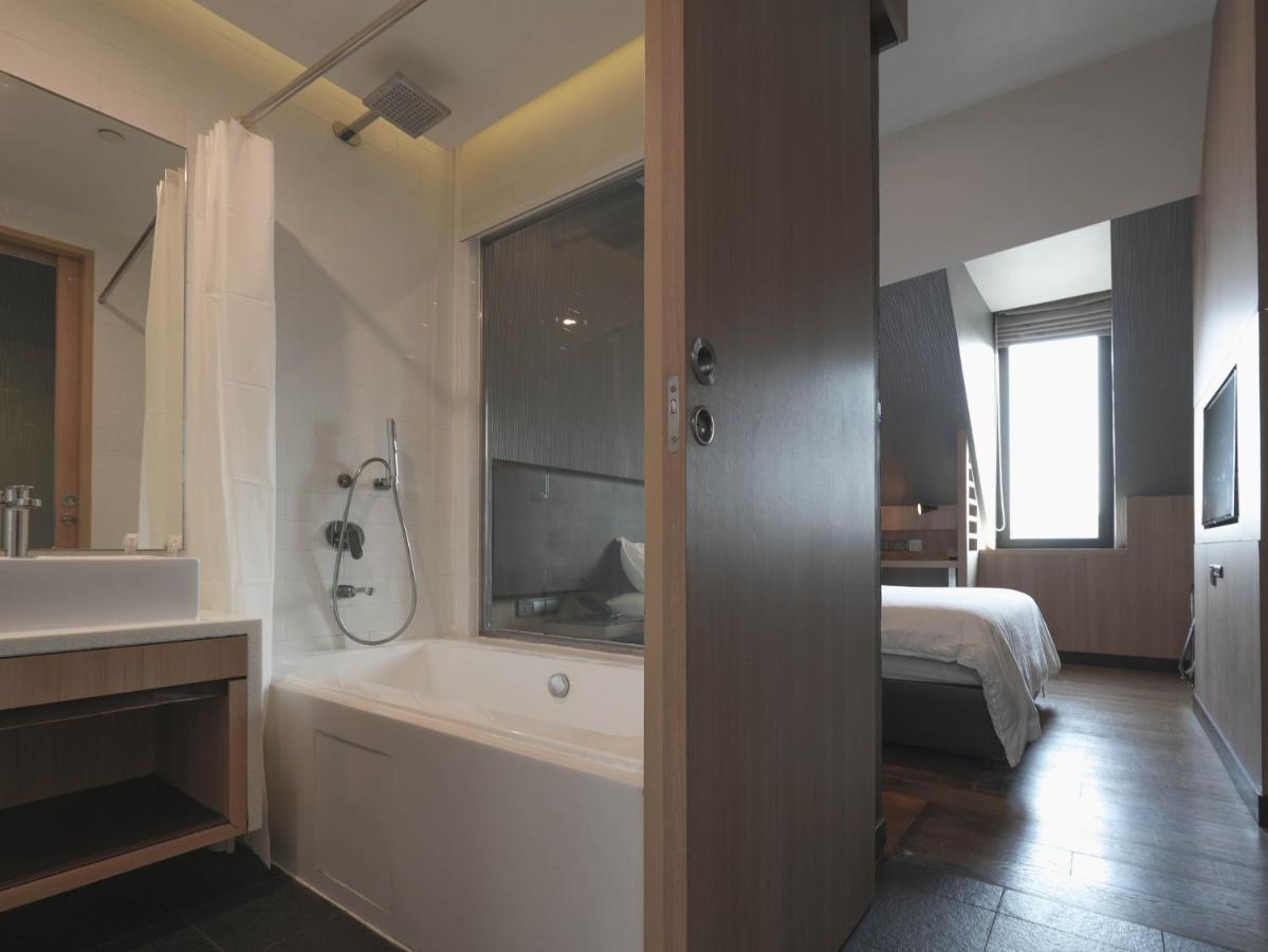 Amrise Hotel Kitchener Singapore Exterior photo
