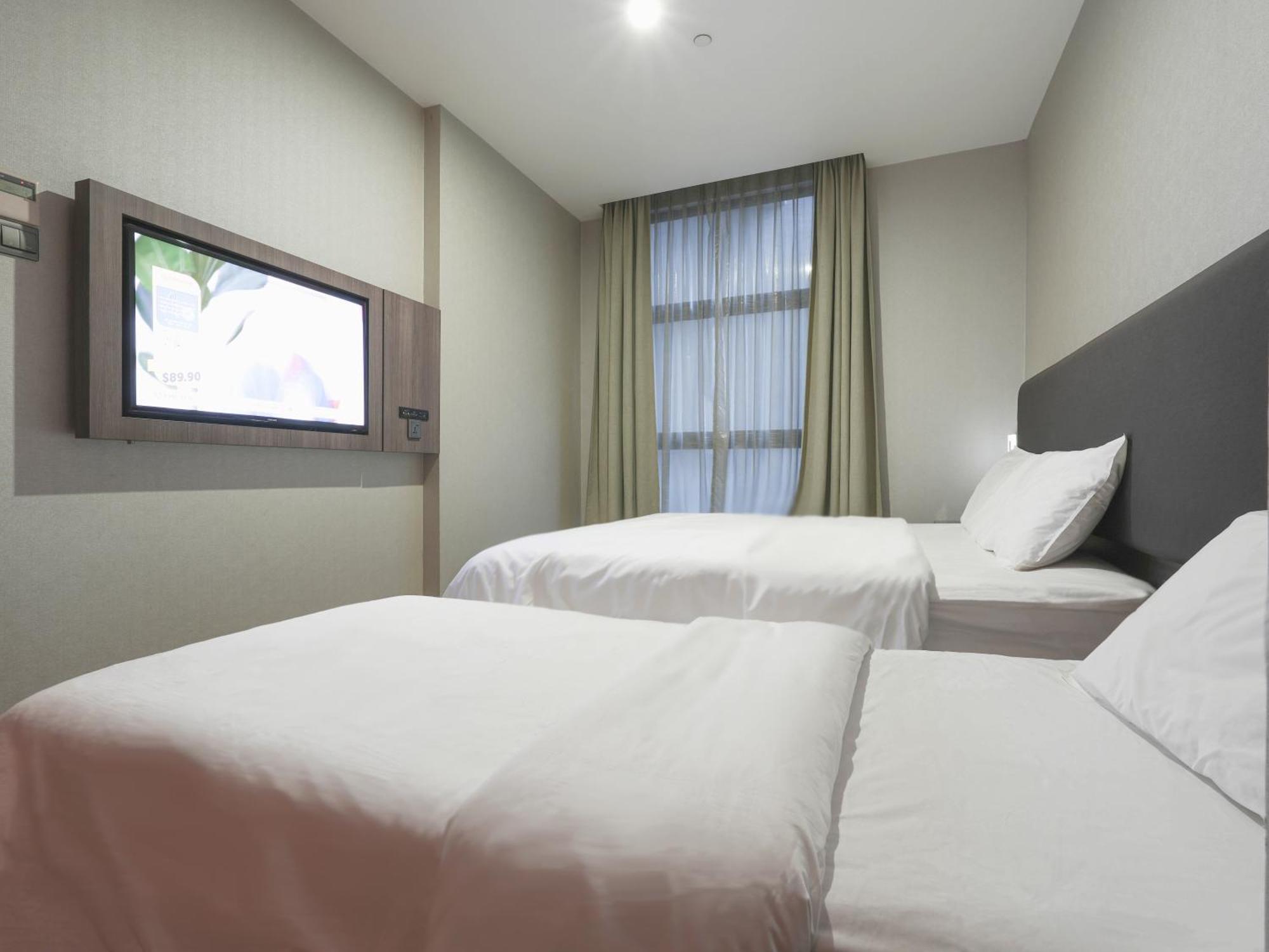 Amrise Hotel Kitchener Singapore Exterior photo